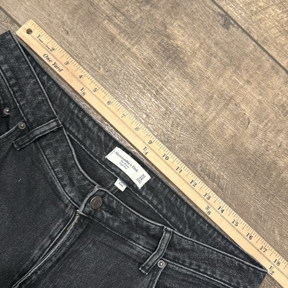 Abercrombie & Fitch Women's Curve Love High Rise Skinny Vent Hem Jean Size 32 - Picture 9 of 11